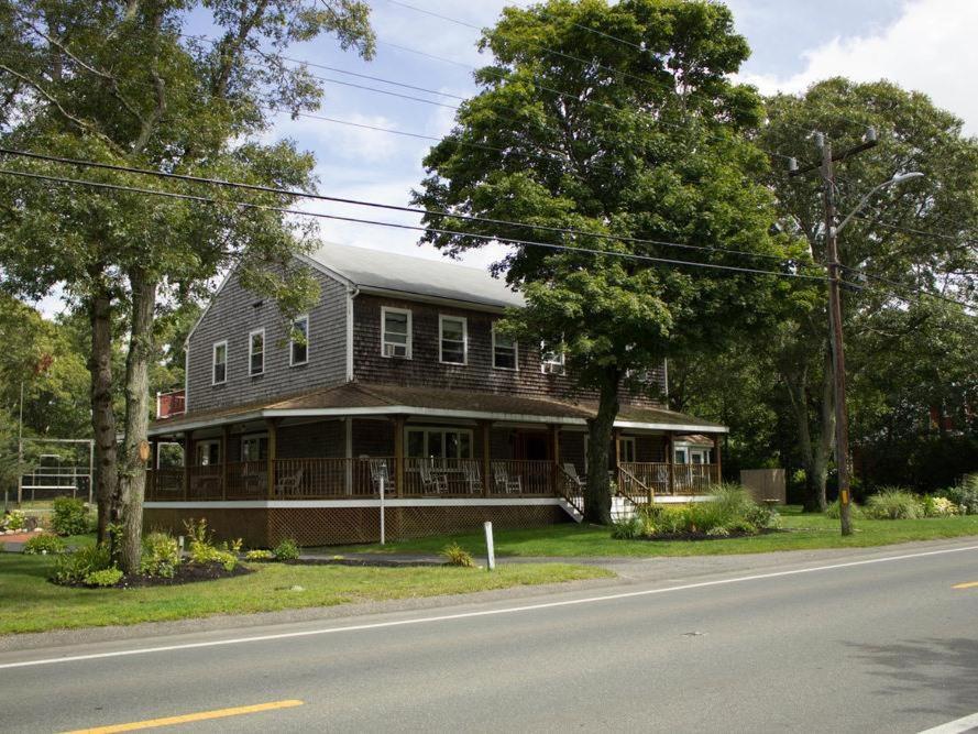 Martha'S Vineyard Resort Oak Bluffs Esterno foto